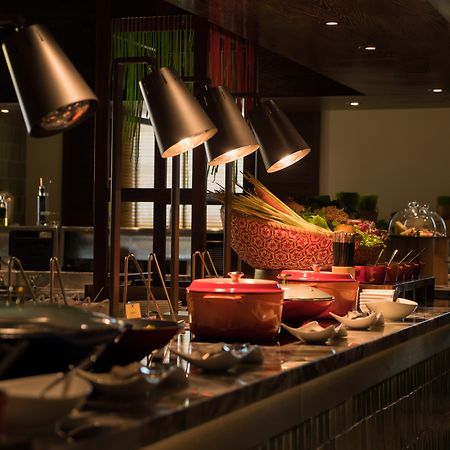 Mai House Saigon Hotel Ho Chi Minh City Exterior photo A buffet at a hotel