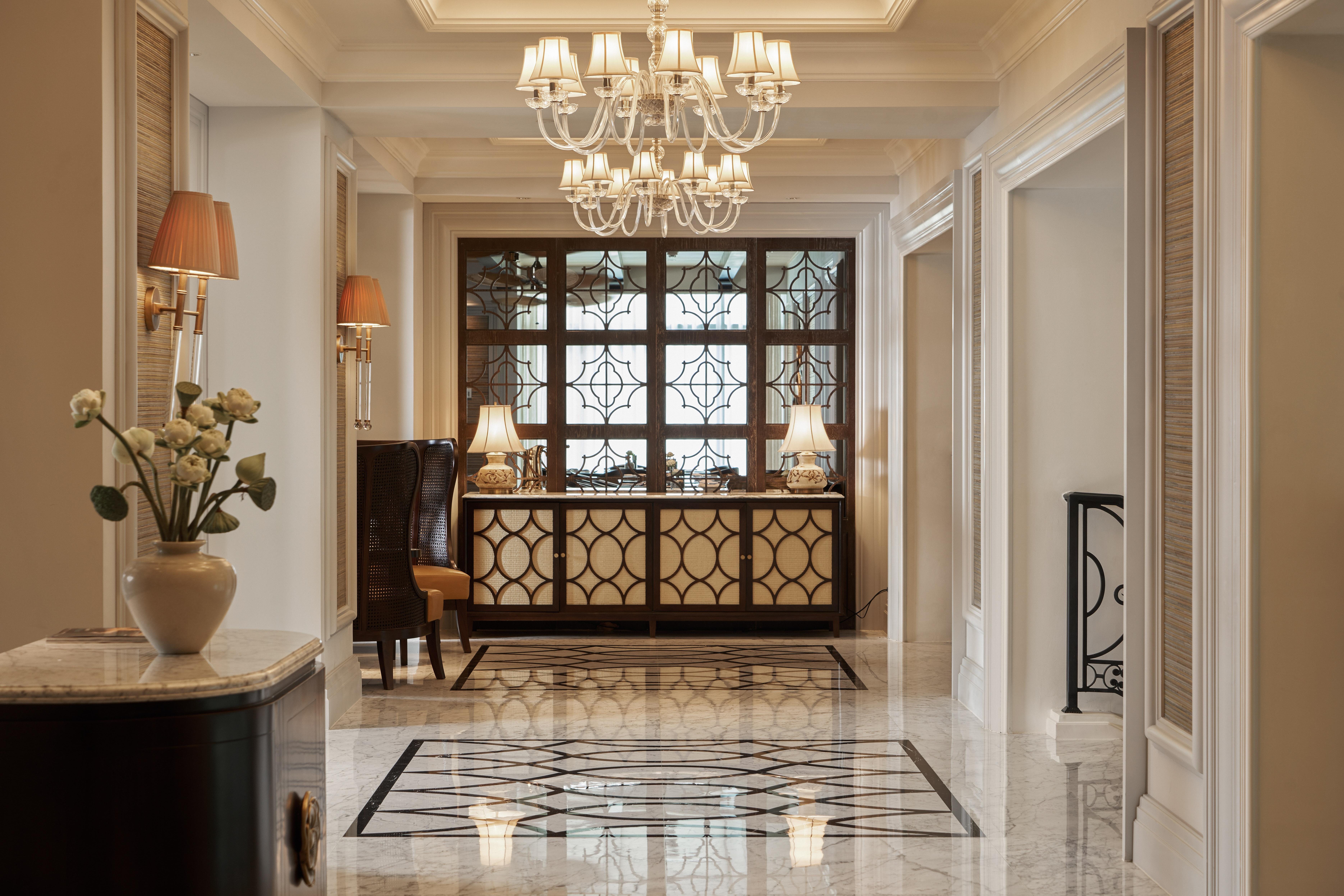 Mai House Saigon Hotel Ho Chi Minh City Exterior photo The lobby of the Four Seasons Hotel