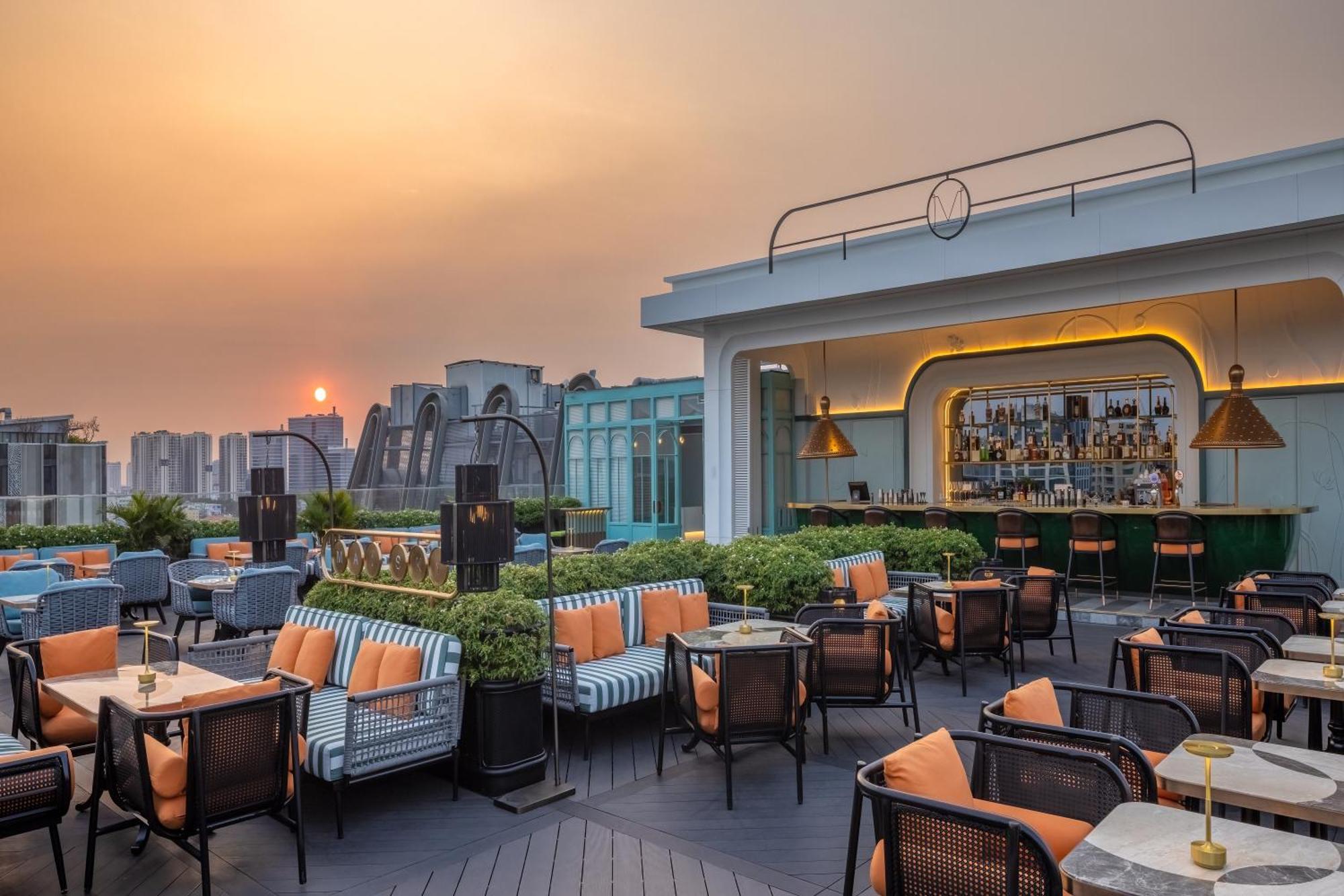 Mai House Saigon Hotel Ho Chi Minh City Exterior photo The Deck