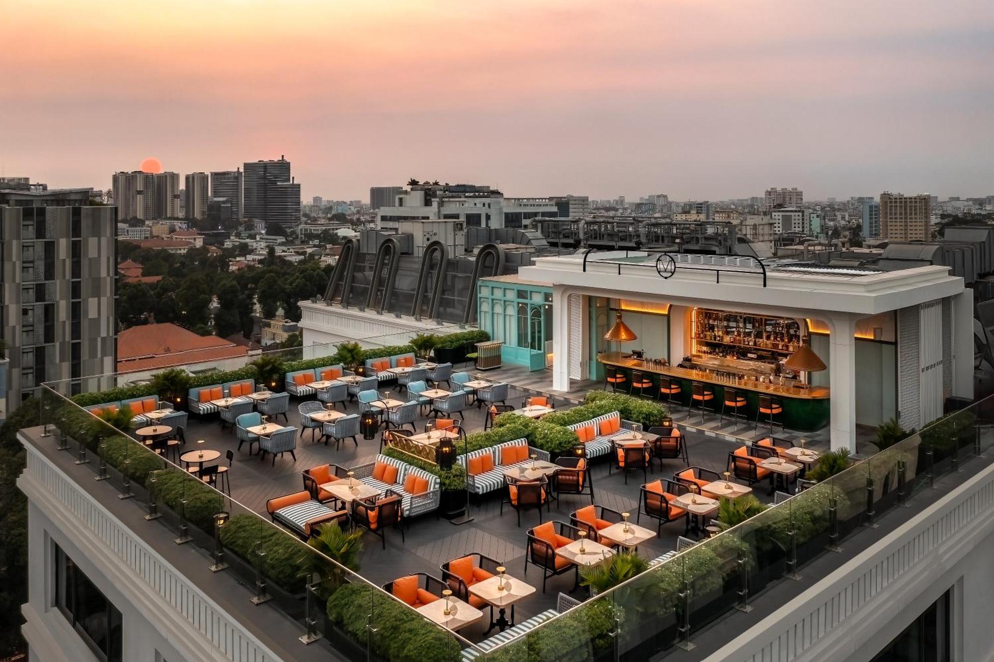 Mai House Saigon Hotel Ho Chi Minh City Exterior photo The rooftop bar at the hotel