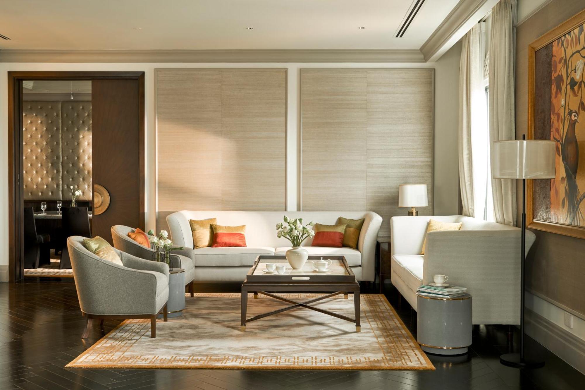 Mai House Saigon Hotel Ho Chi Minh City Exterior photo A living room